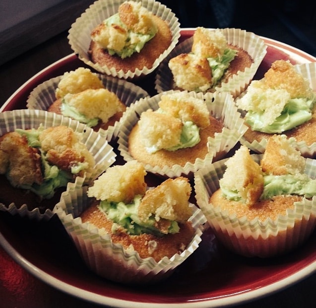 Easy and yummy butterfly cakes Recipe