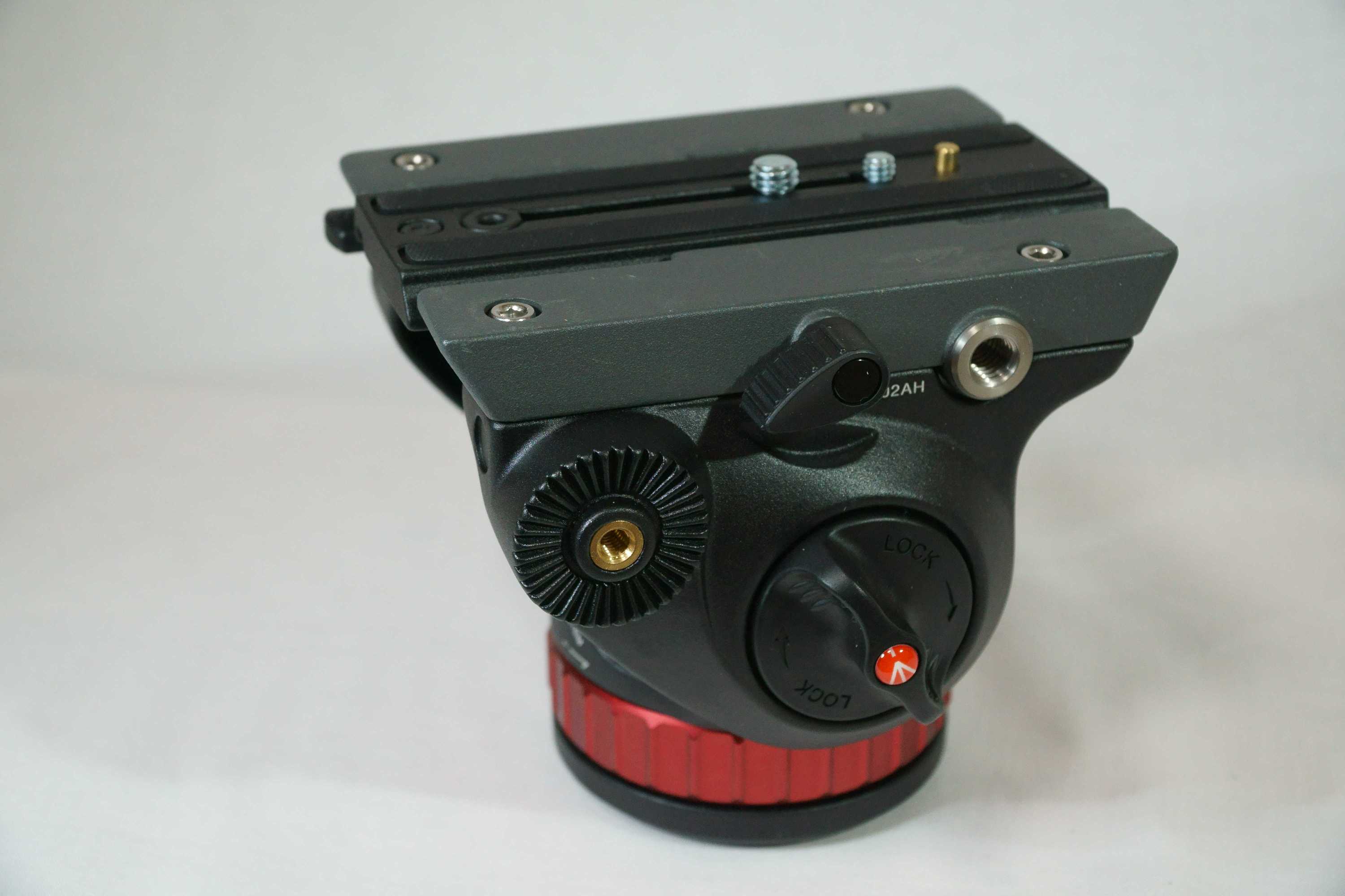 Manfrotto MVH502AH | 歩け！歩け！歩いて！