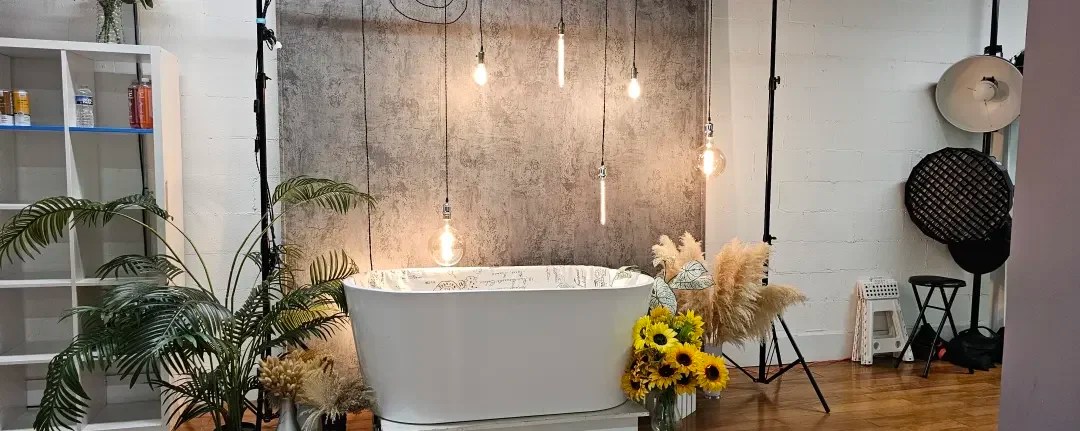 360ism Studios — Freestanding tub feature set