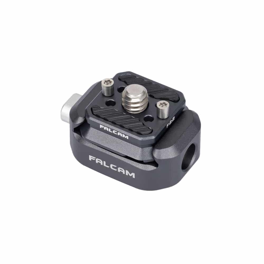 Photo booth, dual camera strap, and camera belt – professional photography gear and event solutions for weddings, parties, and corporate events, featuring quick-release systems, portable design, and high ROI for photographers and event businesses.