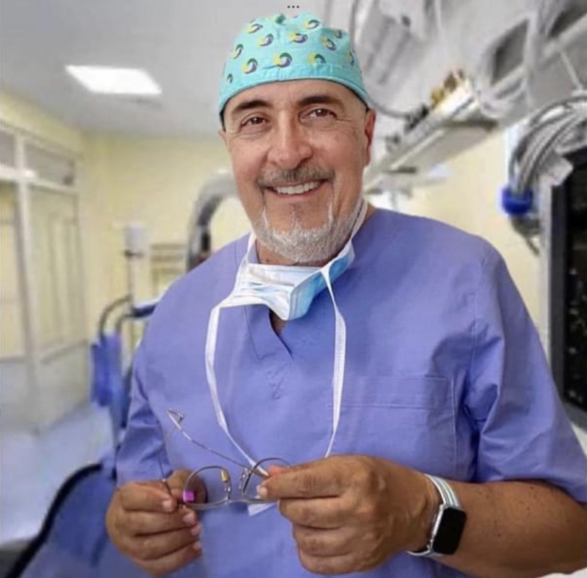 Dott. Filiberto Di Prospero nel Blocco Operatorio