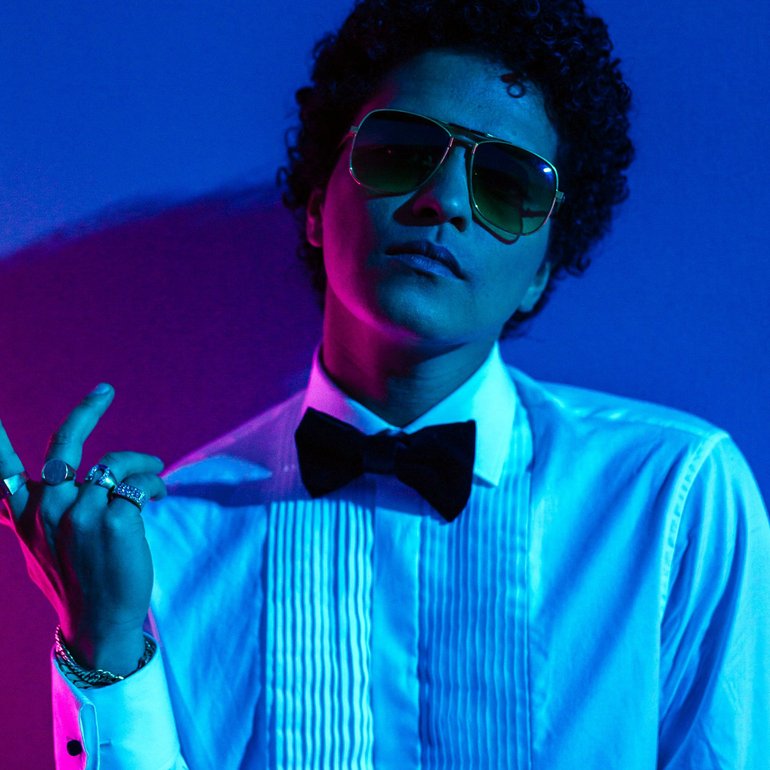 #7 Bruno Mars - 64 plays