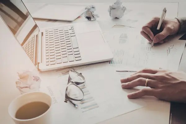 Hospedagem Mais Acessível: Publique Sua Página da Web Usando o Canva Pro