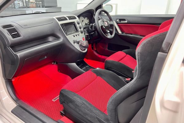 Studio Ten Honda Civic Type R EP3 Interior