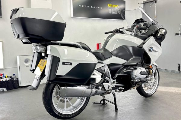 Studio Ten BMW R1200 RT Rear