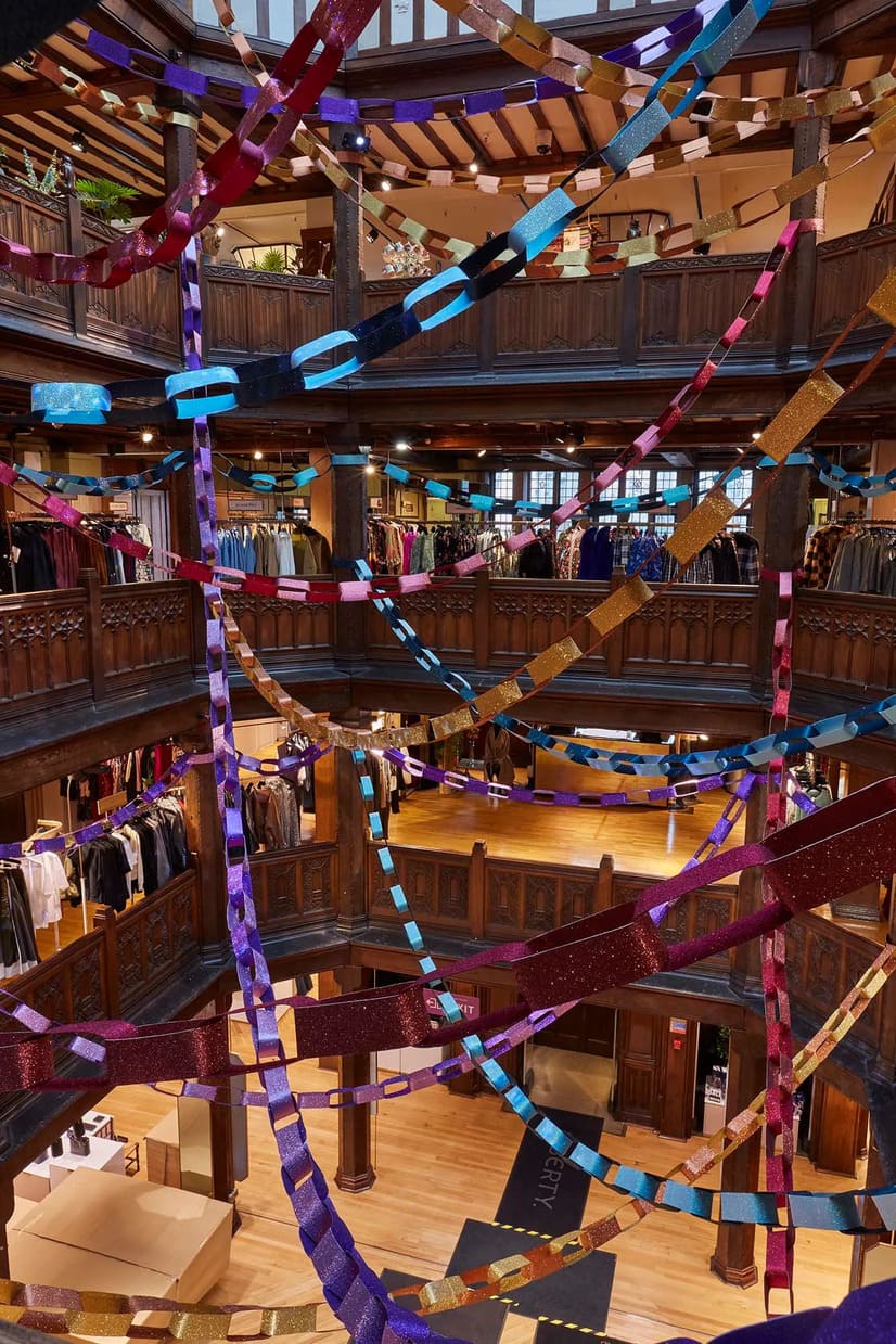 Liberty-Department-Store-Window-Design-2011-26