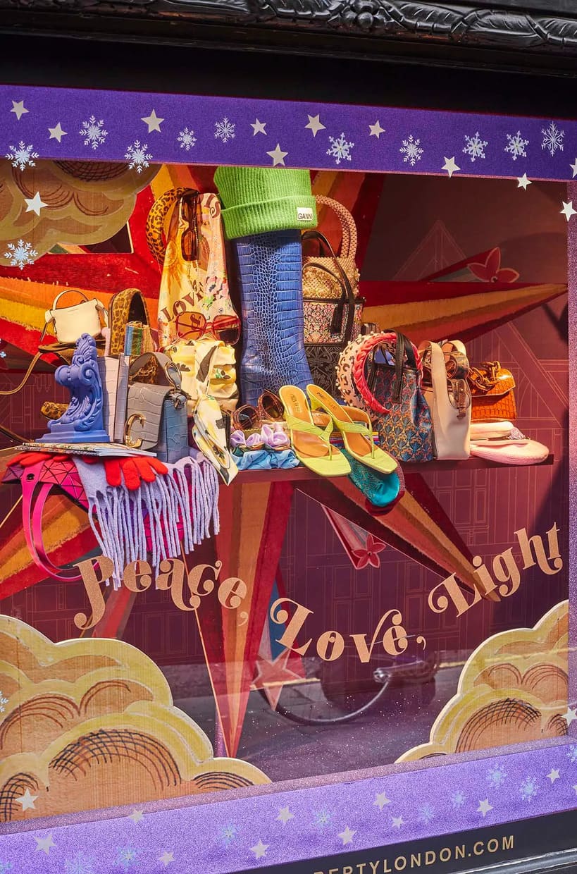 Liberty-Department-Store-Window-Design-2011-4