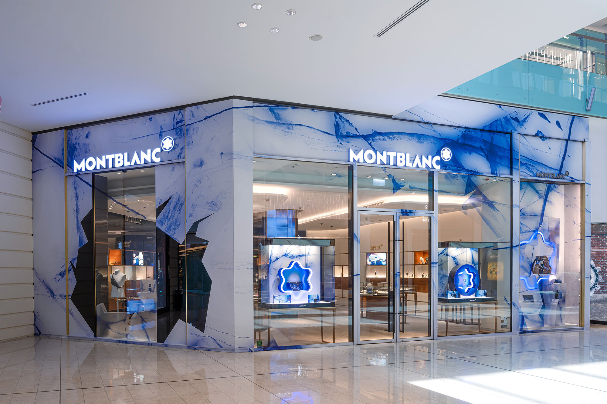 Montblanc Glacier | High-End Retail Window Rollouts | StudioXAG