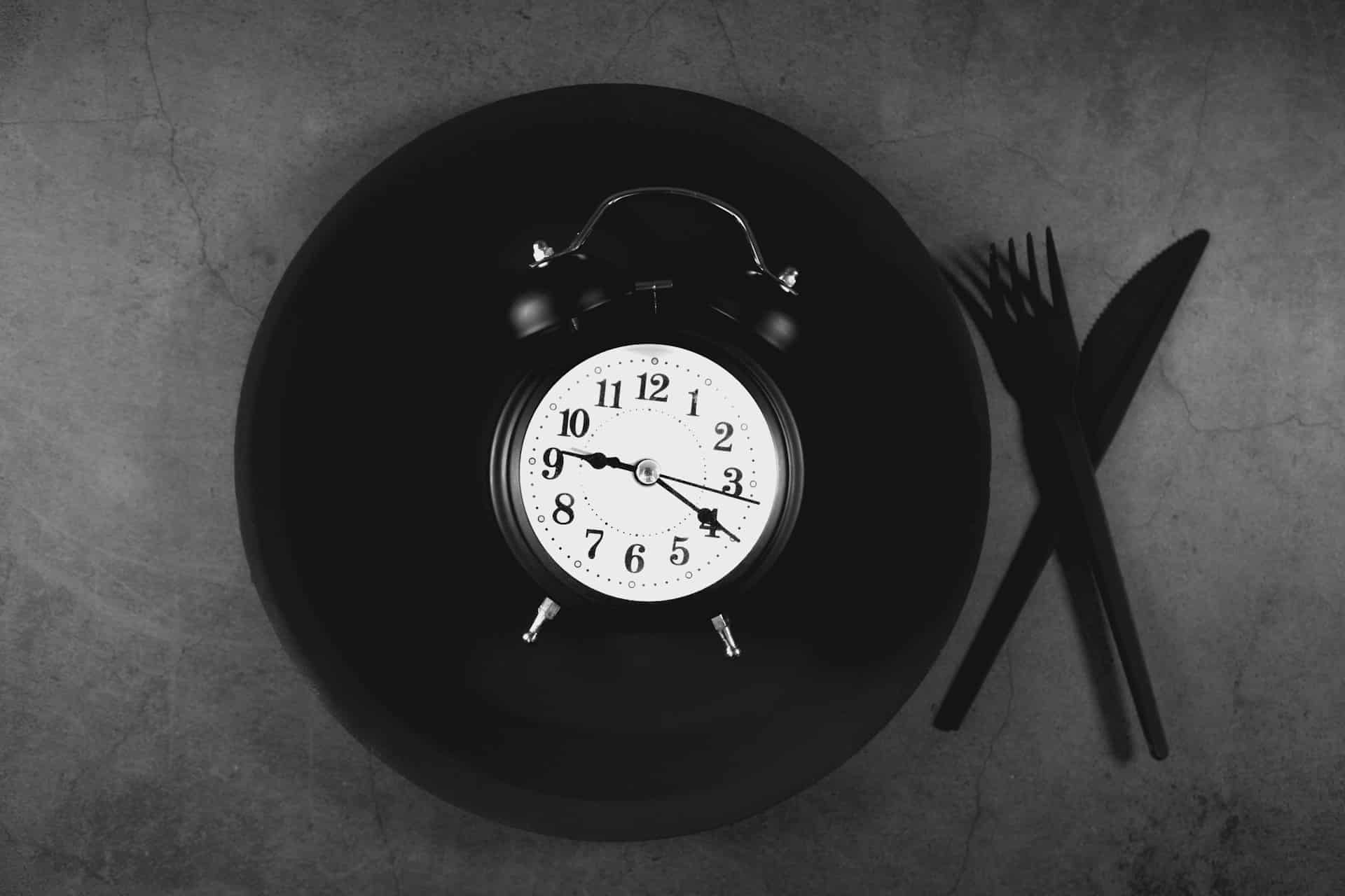Can Time-Restricted Eating Boost Brain Health in Older Adults? New Study Reveals Surprising Results (2026)