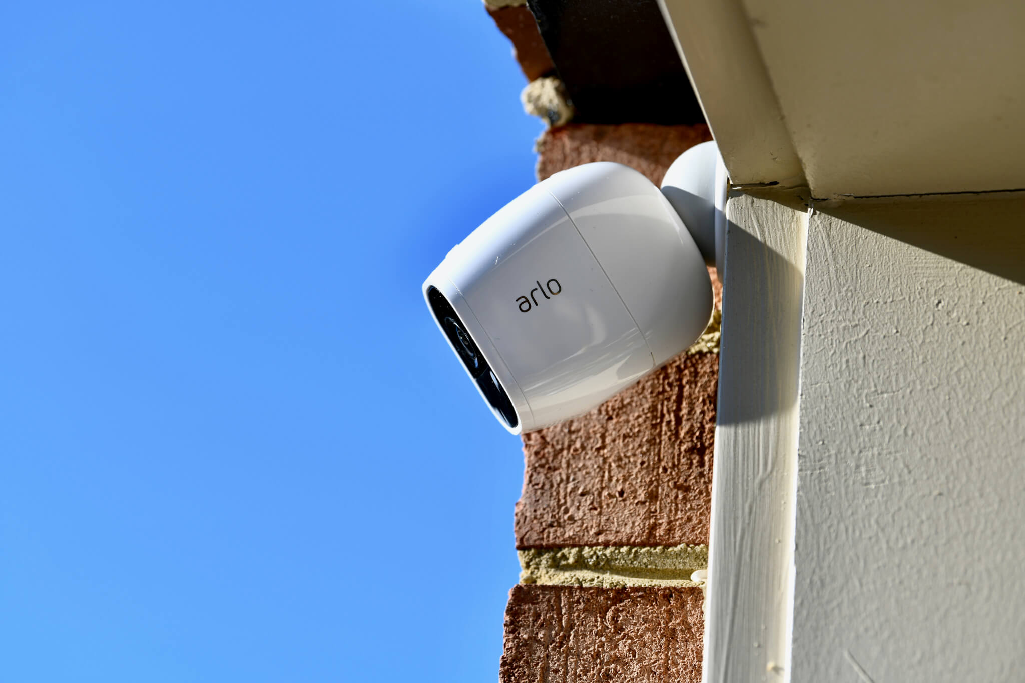 5 best home security cameras most recommended by tech gurus