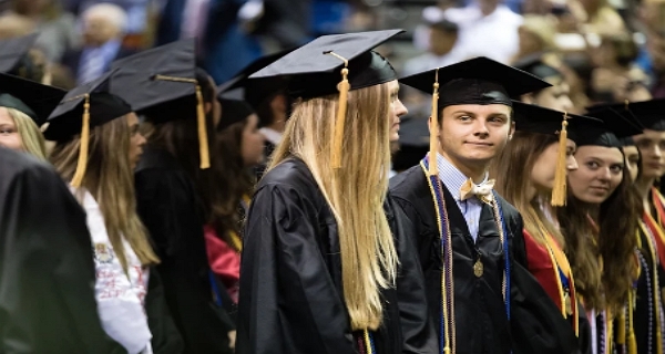 New Freshman Scholarships for International Students at Colombia College in USA