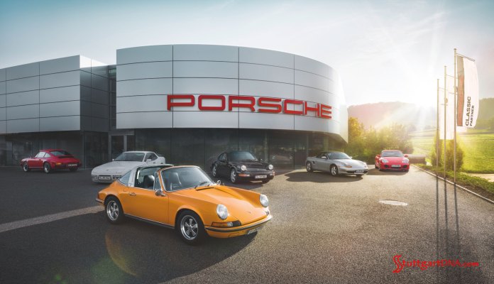 A Porsche Center dealership is depicted here, representing a one of the 100 Classic Partners worldwide, which provide parts, repair and maintenance to modern classic and vintage Porsches round the globe. Credit: Porsche AG