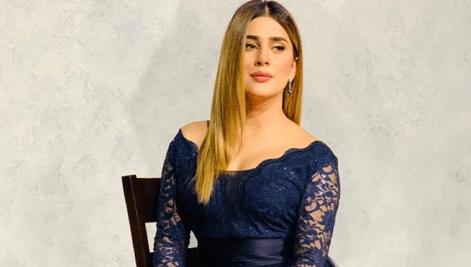 Kubra Khan Stunning Photoshoot On Fire