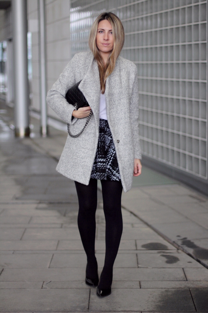 Outfits that’ll make you want a grey winter coat