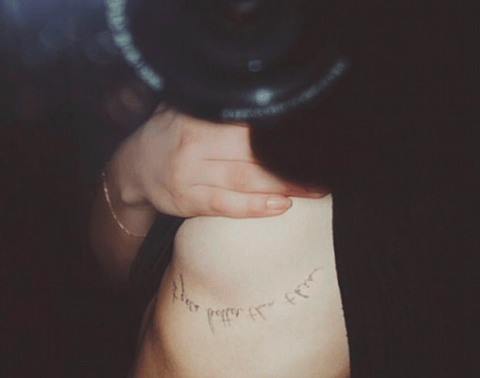 Chloe moretz com tatuagem de lobo nas costas Chloe Moretz S 6 Tattoos Their Meanings Body Art Guru
