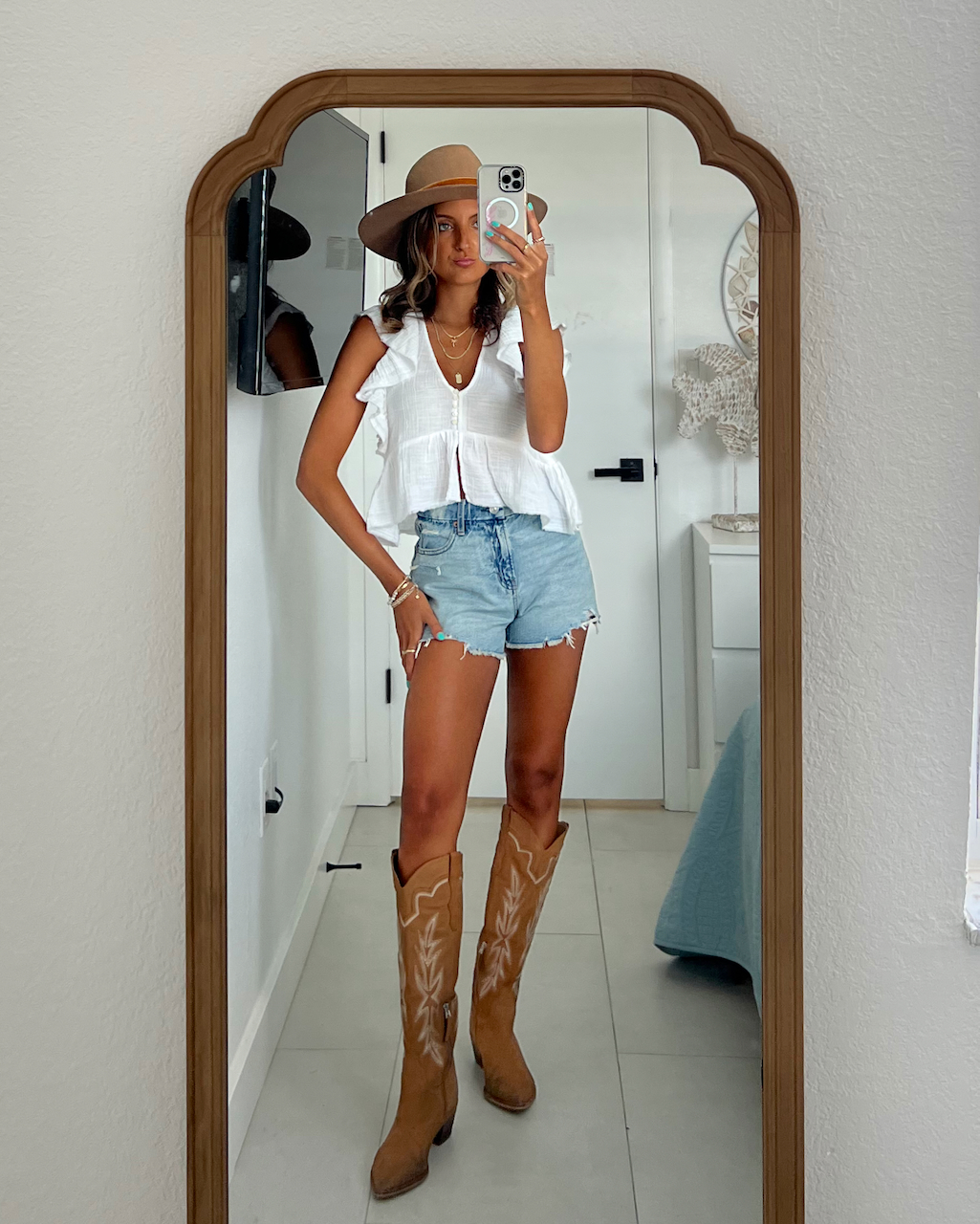 13 easy outfit ideas to wear this summer 2024