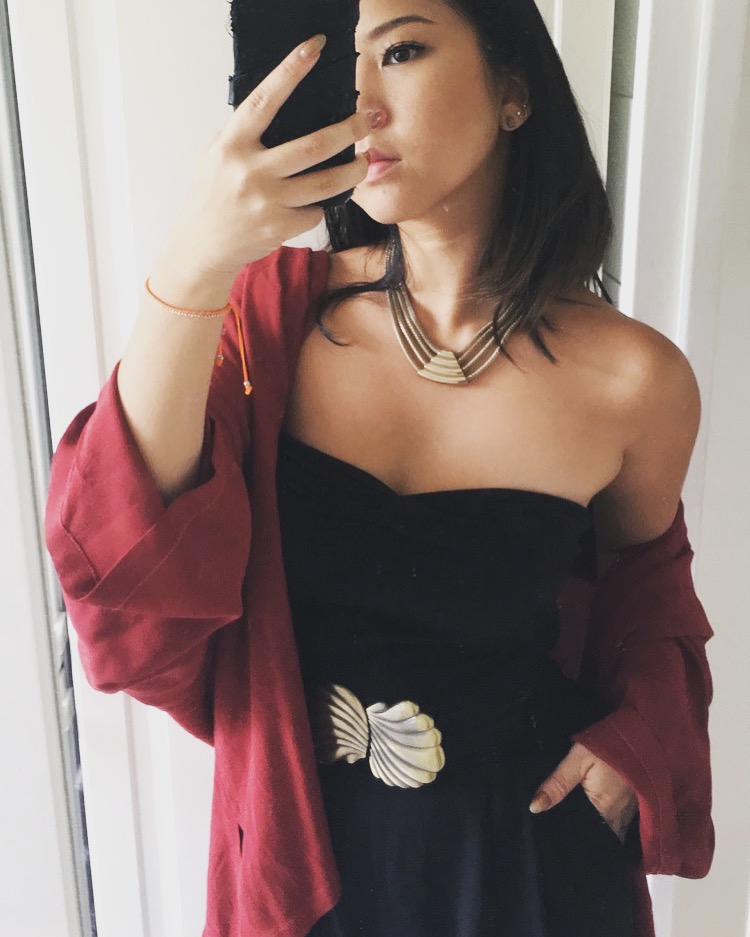 An ootn for a dinner out with classmates from my University of Hawaii. Everything but the pants are thrifted.