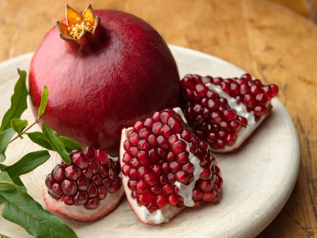 10 Foods That Help Promote Hair Growth