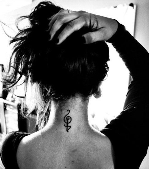 Top 20 Neck Tattoo Designs To Grace Your Look In 2020 Styles At Life