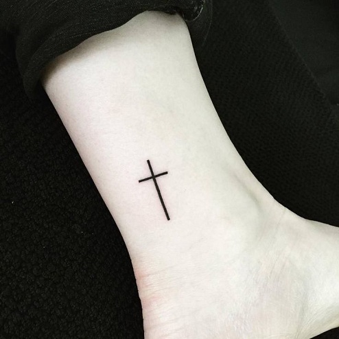 30 Stylish Cross Tattoo Designs For Men And Women Styles At Life