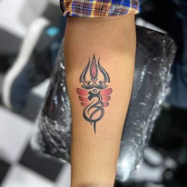 25 Indian Spiritual (ॐ) Om Tattoo Designs 2021 | Styles At Life 600_x_600_jpg