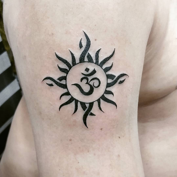 15 Sun Tattoo Designs That Brighten Up Your Day 2022