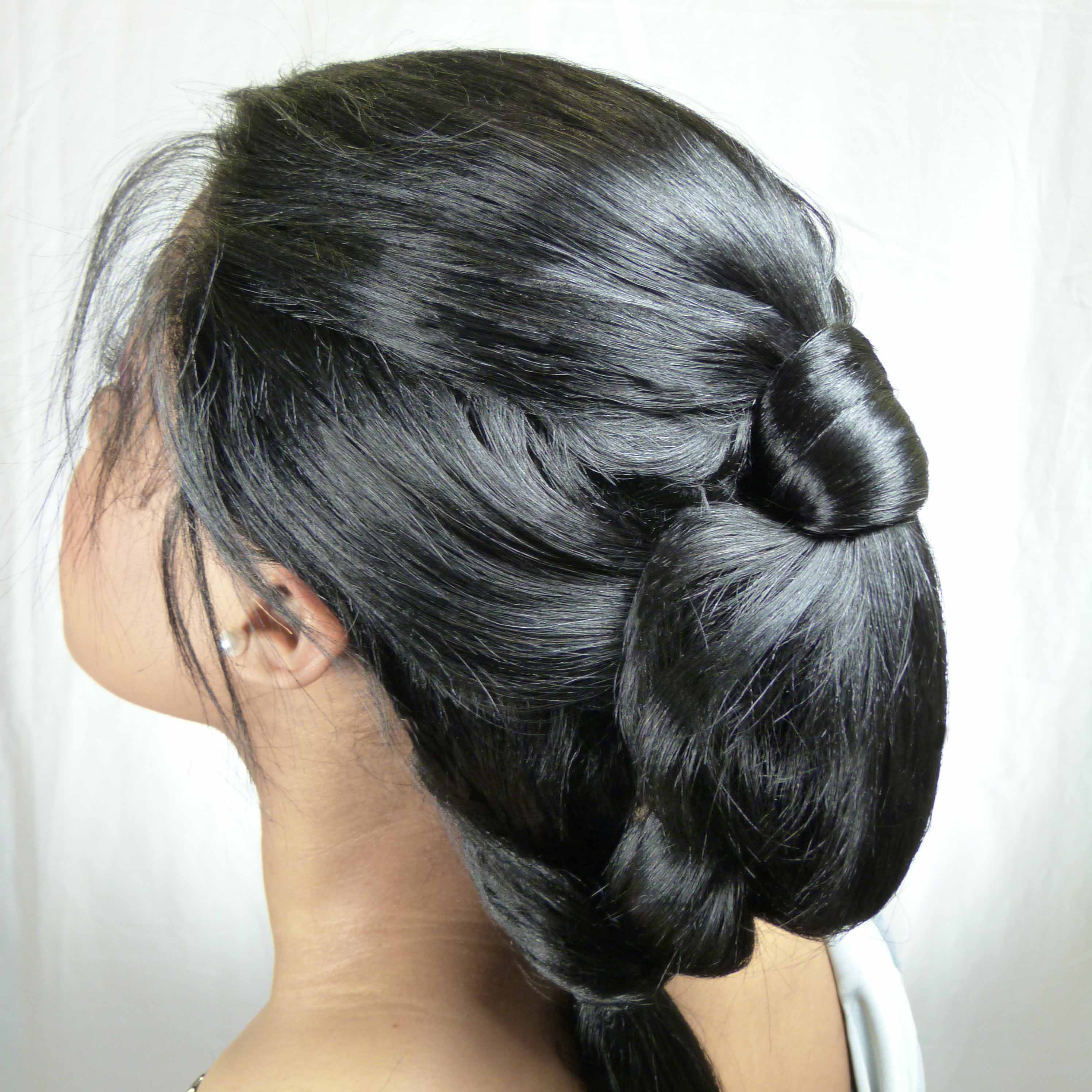 22 creative hair knots