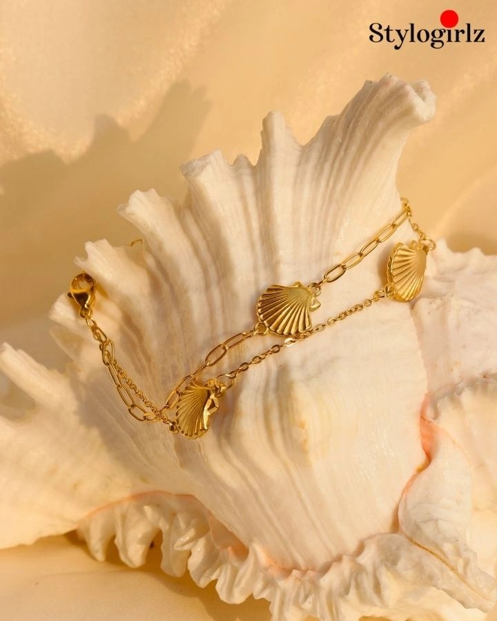 Shell Charm Bracelet