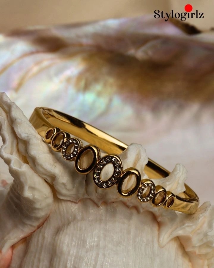Eternity Circle Bangle