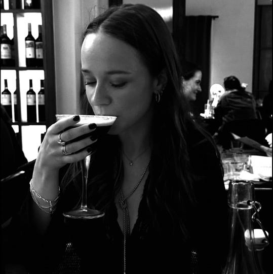 Freya Substack - Classic Geometric Illustration - High Resolution