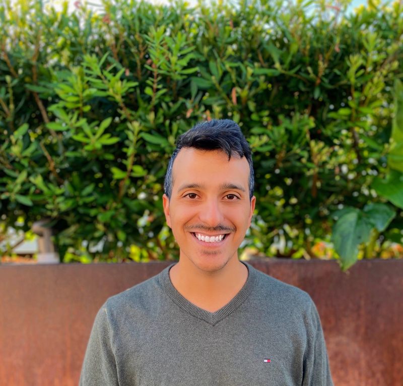 Ai Tidbits Linkedin - Elegant Ocean Wallpaper - 8K