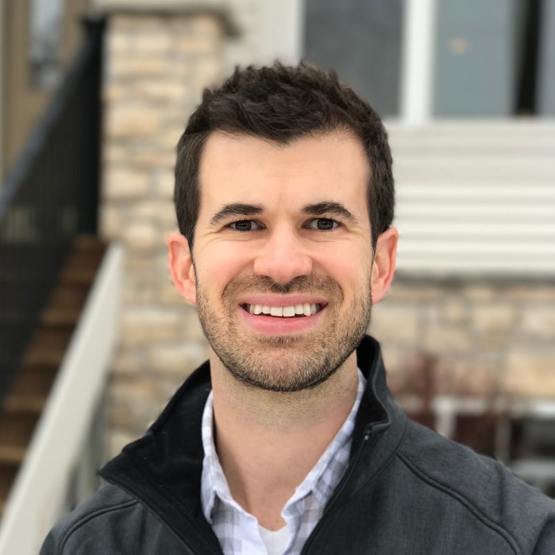 Aaron Olson Vaa - Professional Colorful Wallpaper - High Resolution