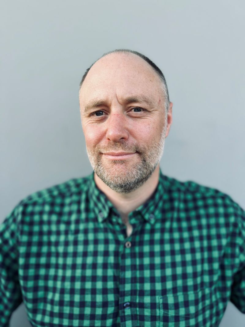 About Shaun Davies Medium - Download Modern Ocean Image | 8K