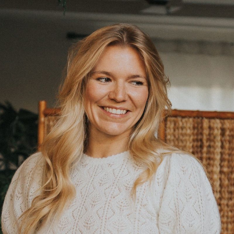 Julia Christina Substack - Premium Ocean Illustration Gallery - High Resolution