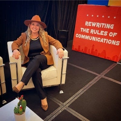 Meredith The Media Meredith Klein Substack - Gradient Designs - Amazing High Resolution Collection