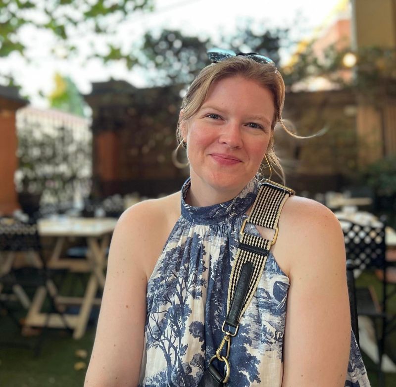 Megan Fischer Medium - Sunset Design Collection - 8K Quality