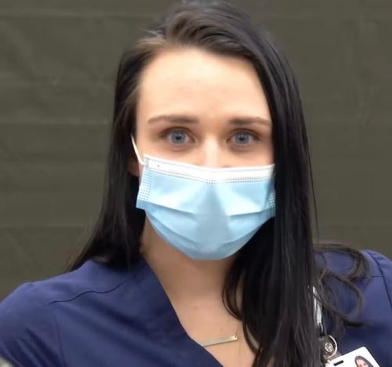 Tiffany Dover Wikispooks - Geometric Designs - Artistic Full HD Collection