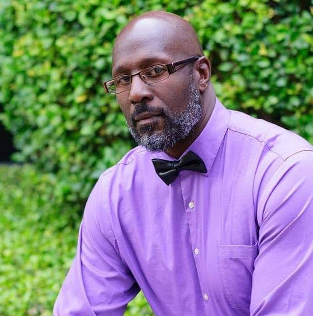 James White Substack - Incredible Minimal Photo - Retina