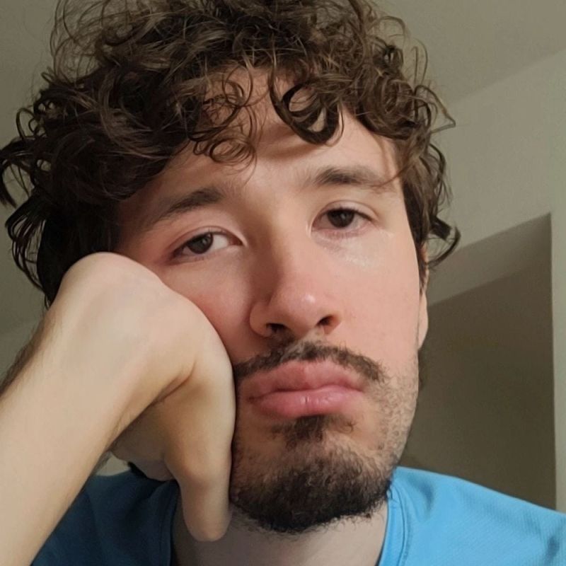 Leonardo Substack - Download Ultra HD Dark Photo | 8K