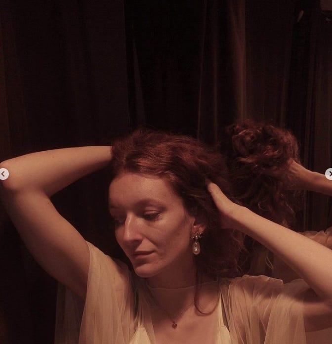 Moon Bath Scrolller - Creative Colorful Texture - Desktop