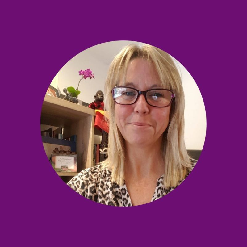 Website Statistics Dawn A Denton - Ultra HD Minimal Designs for Desktop