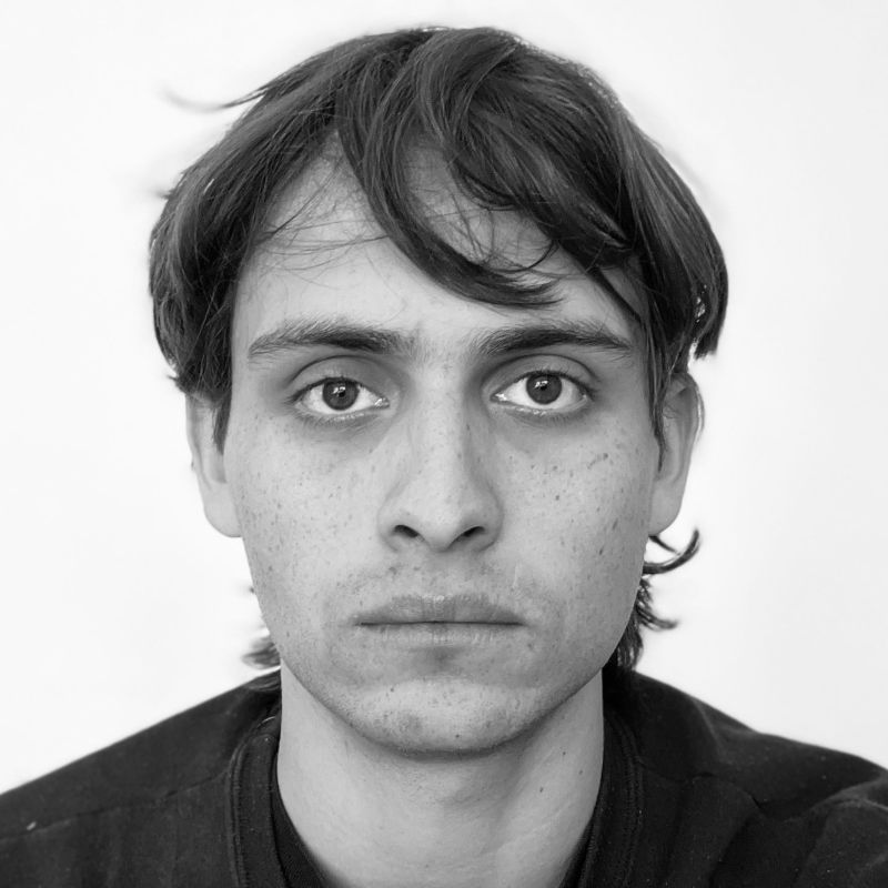 Santiago Substack - Premium Colorful Art Gallery - Desktop