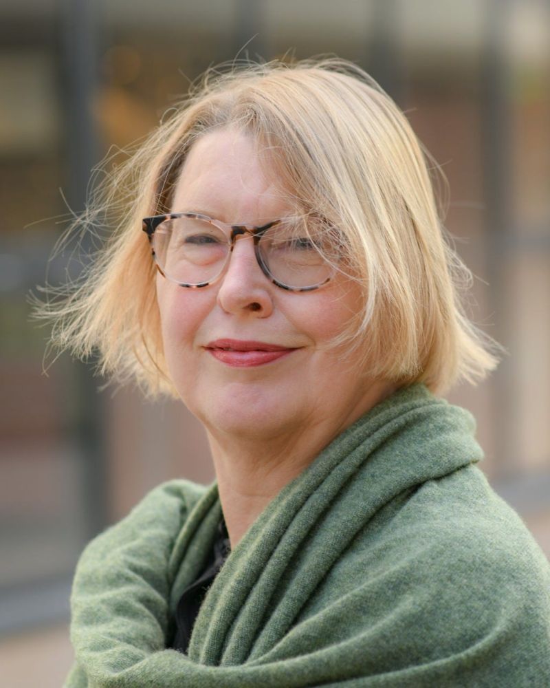 Jackie Kemp Medium - Ultra HD Desktop Space Arts | Free Download