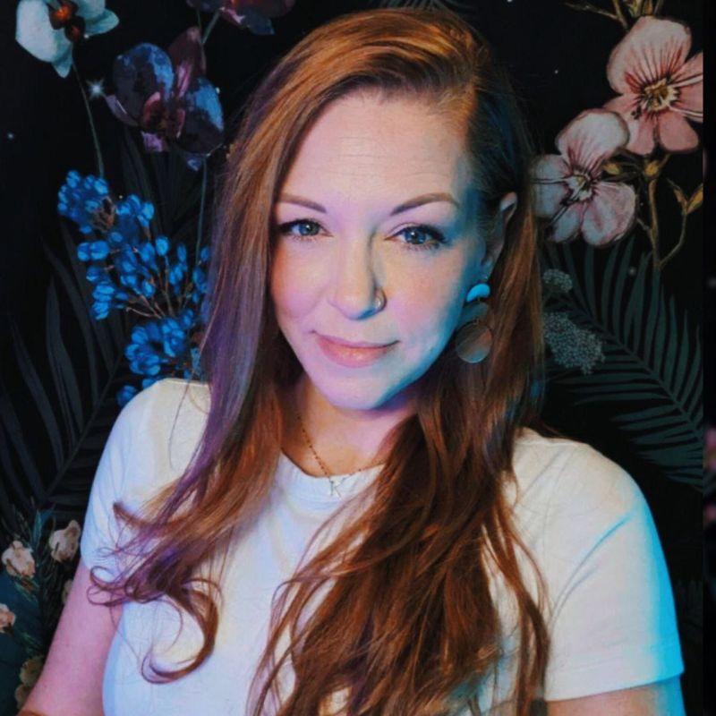 Haley Kennington Substack - Download Modern Mountain Photo | Mobile