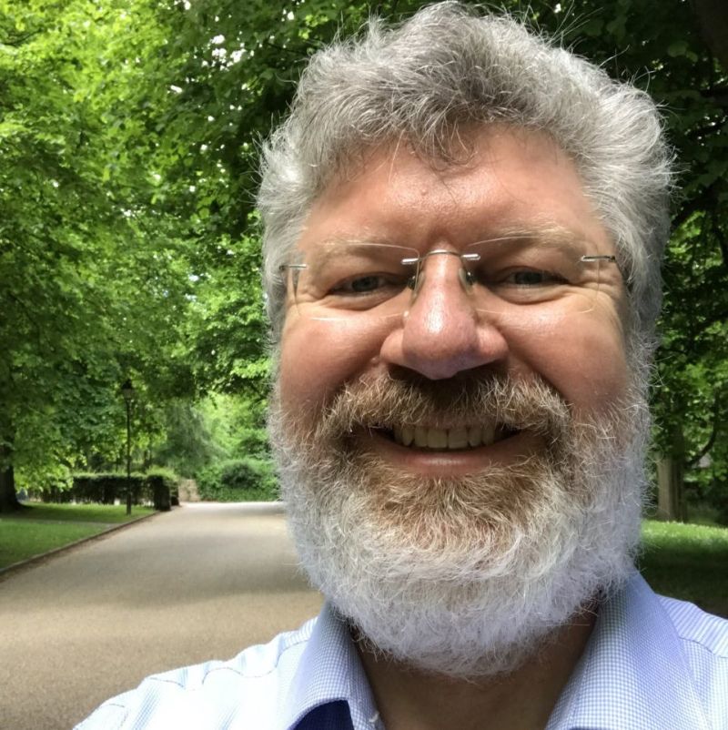 David S Substack David John Lees Substack - Download Elegant Gradient Wallpaper | Desktop