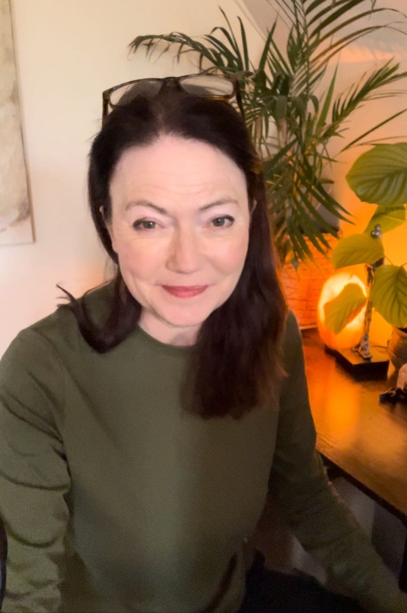 Tracey Stevens Substack - Gorgeous Space Background - Desktop