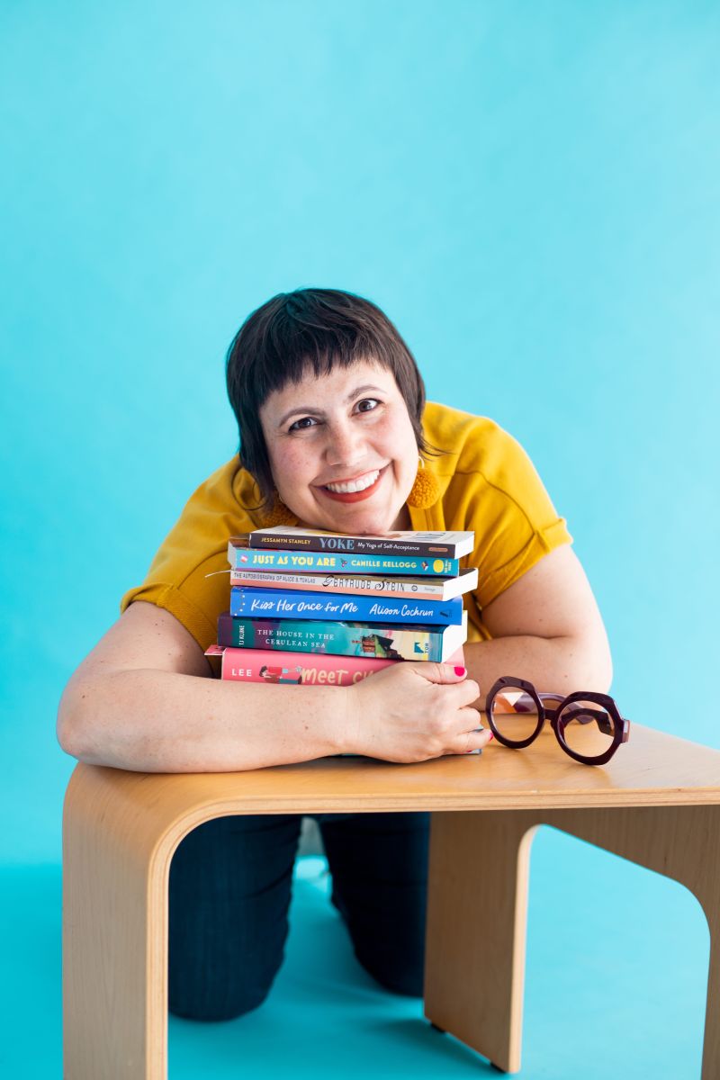 Lauren Fleming Medium - Mobile Minimal Illustrations for Desktop