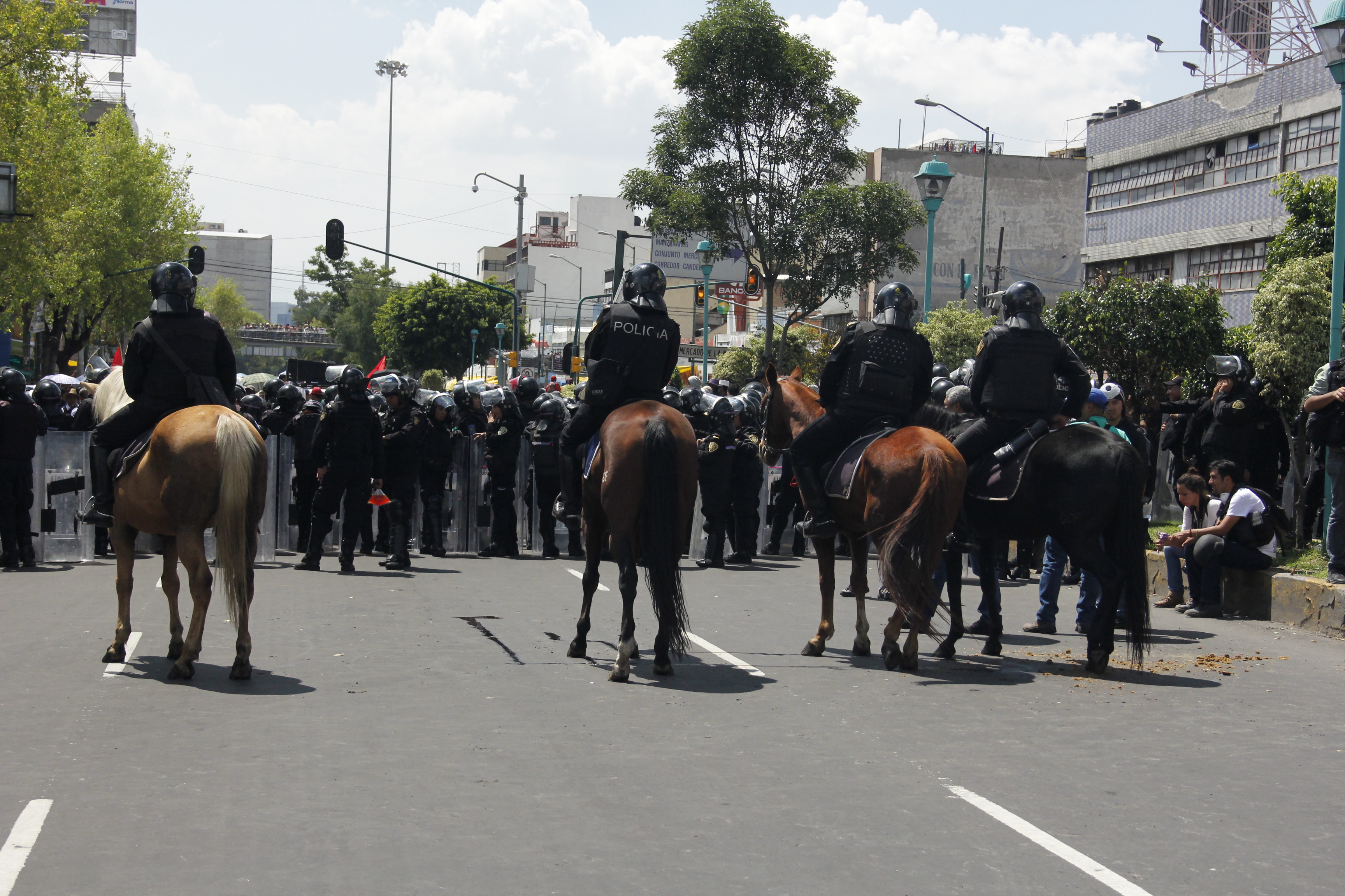 1SMX