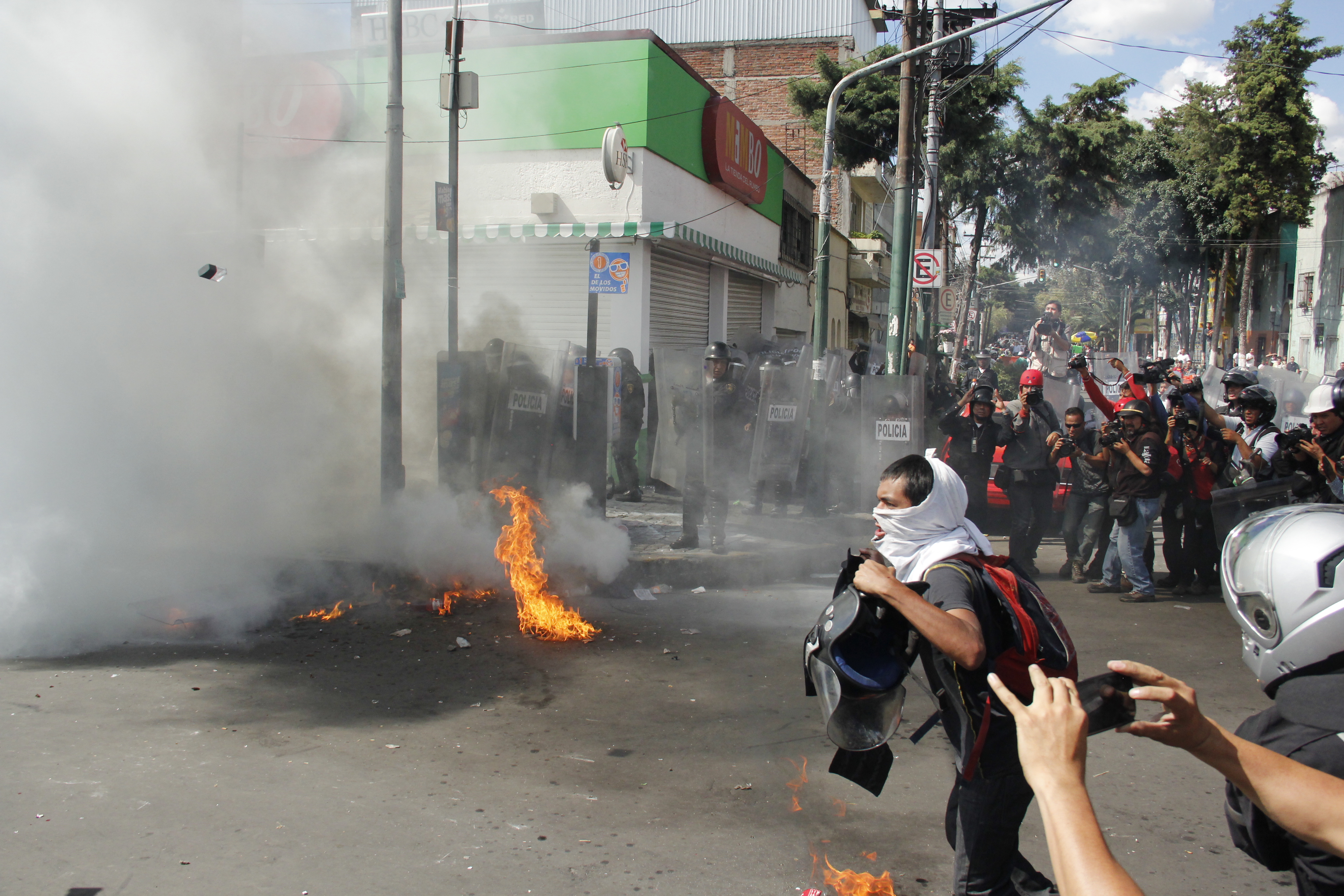1SMX