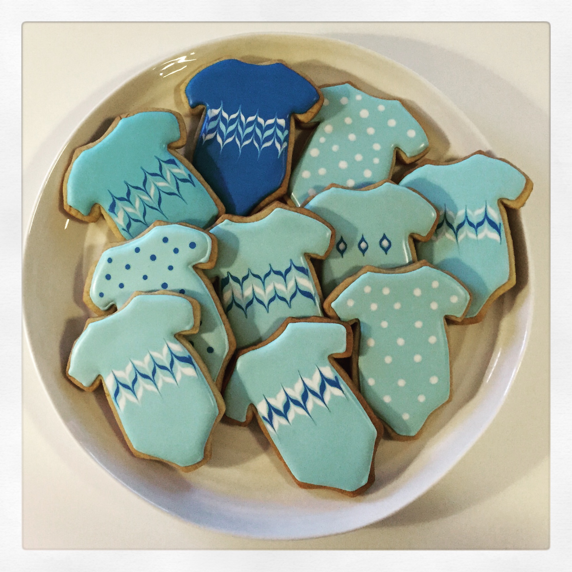 onesie-cookies